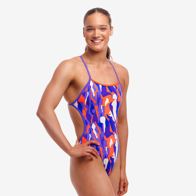 Laad foto in de galerij viewer, Ladies Twisted One Piece - Torvill
