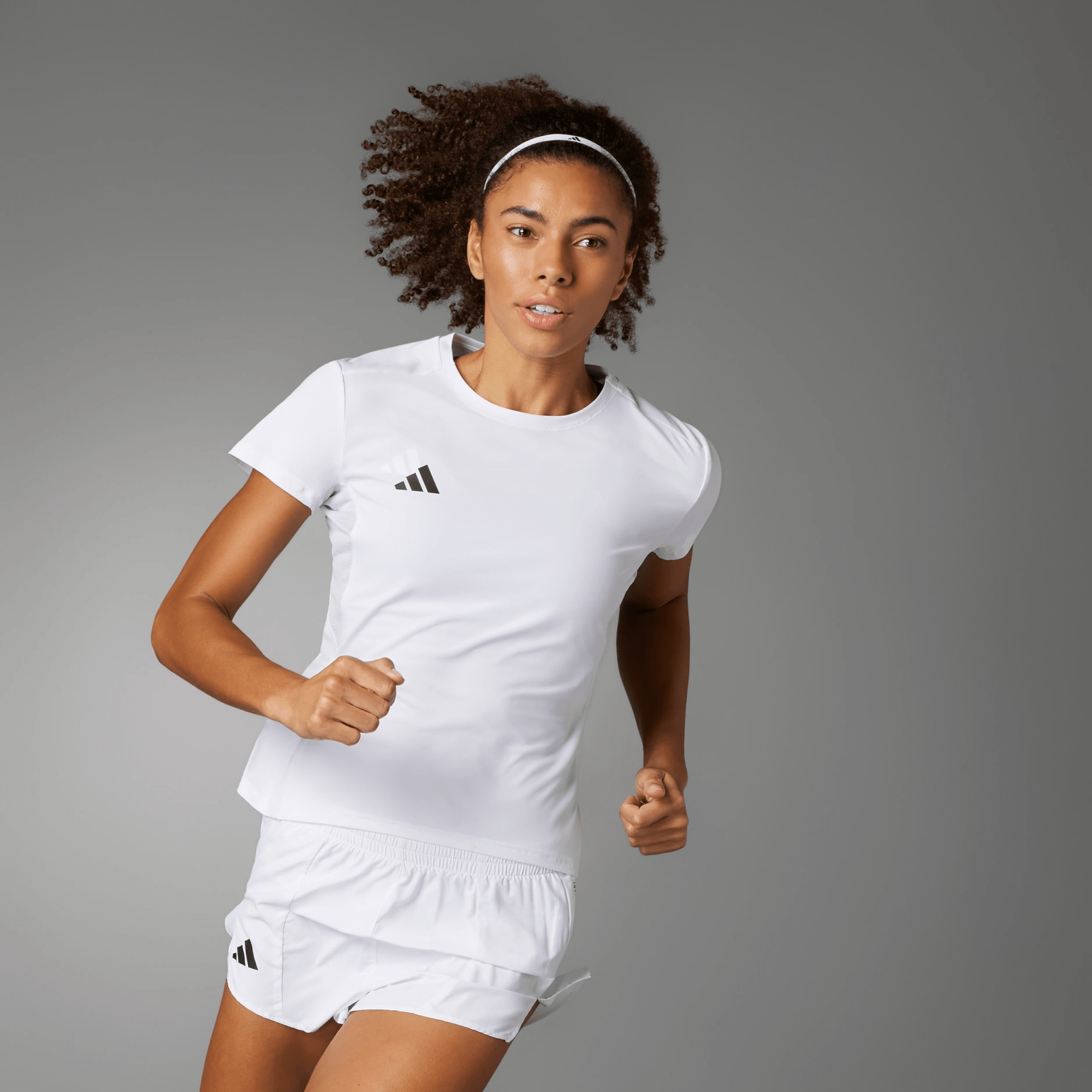 Adidas - 9K Crew Adizero E Tee dames
