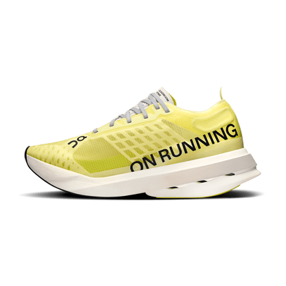 On Running - Cloudboom Strike Dames