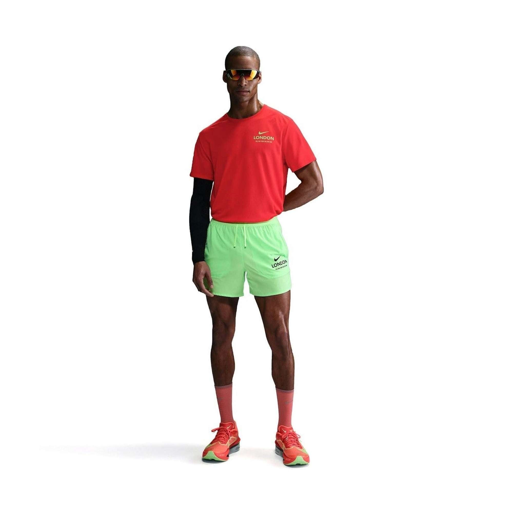Nike - Nike City Marathon Miler Tee Heren