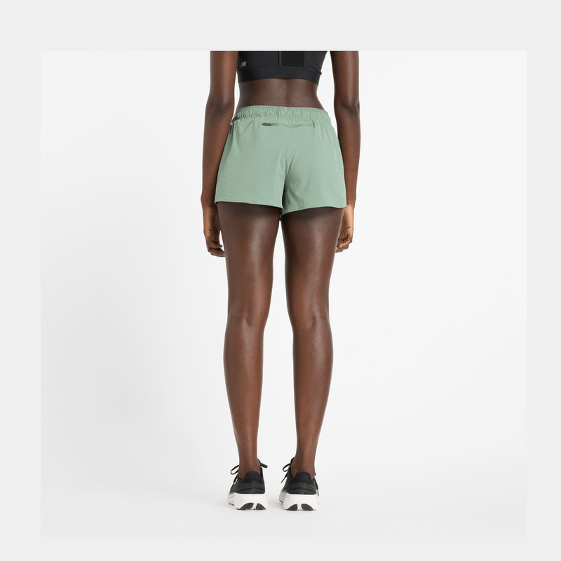 Laad foto in de galerij viewer, New Balance - RC Short 3&quot; Dames

